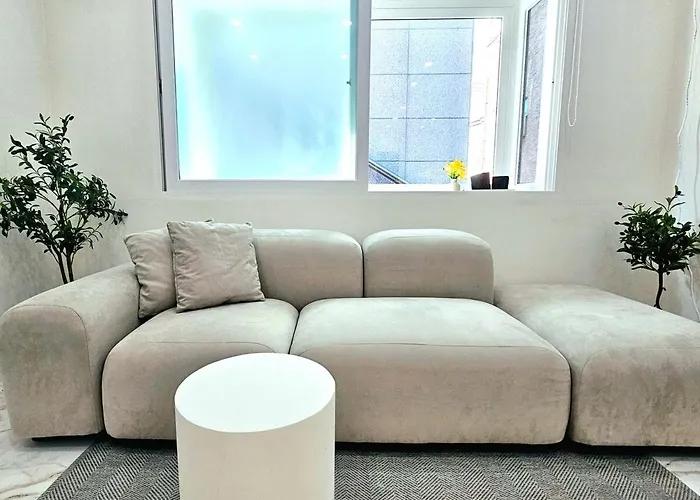 Unique House With Hongdae Area 2r With Livingroom 게스트하우스 서울특별시